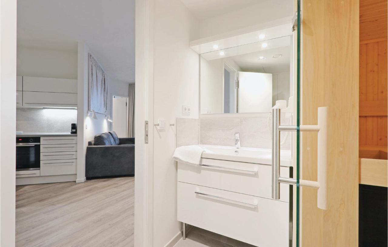 Stunning Apartment In Luebeck Travemuende With Wifi Buitenkant foto